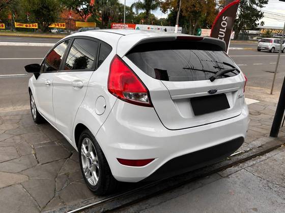 FORD FIESTA 1.5 SE HATCH 16V FLEX 4P MANUAL